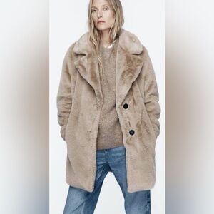 EUC barely worn Zara faux fur short coat S